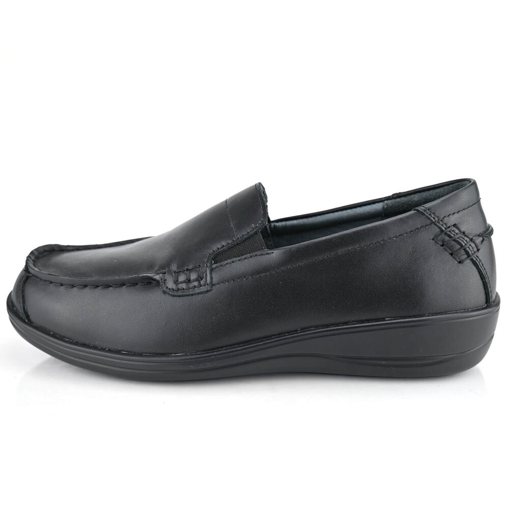 נעלי מוקסין דגם Milano בצבע שחור חלק